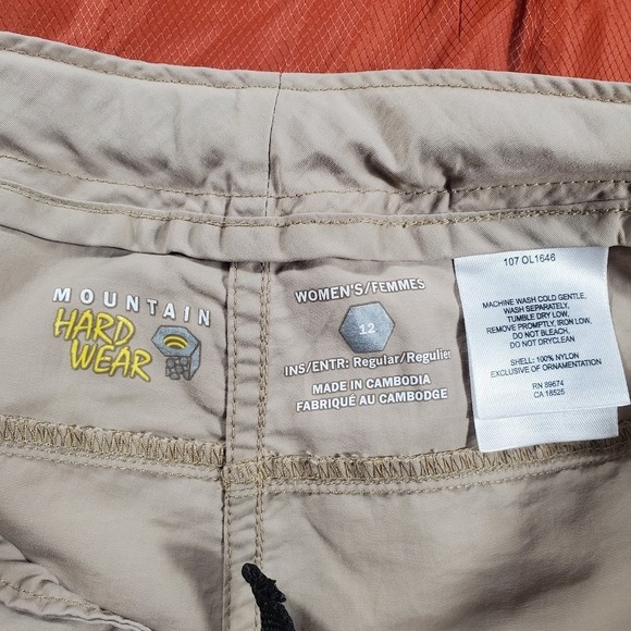 Mountain Hardware Women's Khaki Belted Outdoor Hiking Pants Size 12/34 x 31‎ - Picture 6 of 13